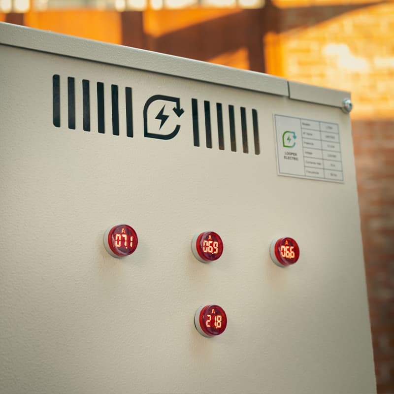 Para redes de distribución aéreas y salas eléctricas
